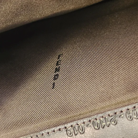 👜Fendi Zucchino Canvas & Leather Vintage Wallet in Continental Brown & Beige - Picture 10 of 15